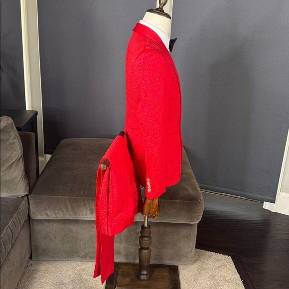 Men’s Slim Fit Red Floral 3 Piece Prom Party Tuxedo Suit 34 Jacket 31 Pants NEW - Picture 3 of 16